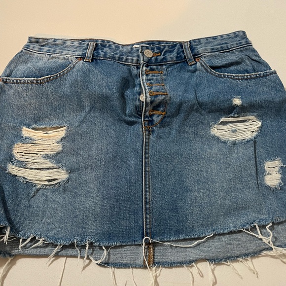 Short Jean skirt - Picture 1 of 2